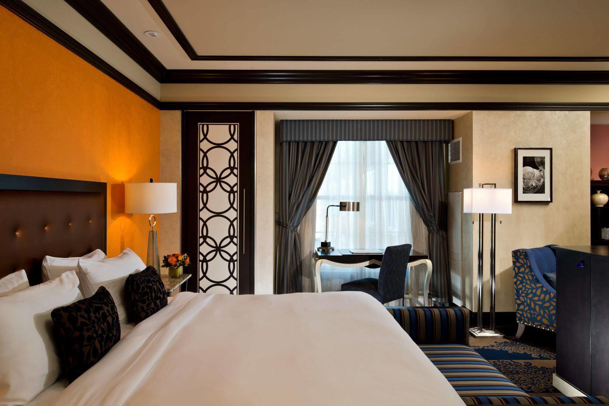 Saratoga Casino Hotel Saratoga Springs Bagian luar foto