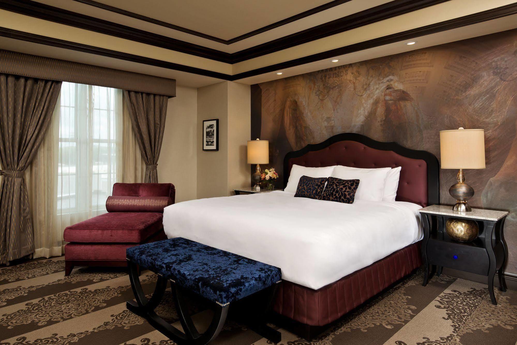 Saratoga Casino Hotel Saratoga Springs Bagian luar foto